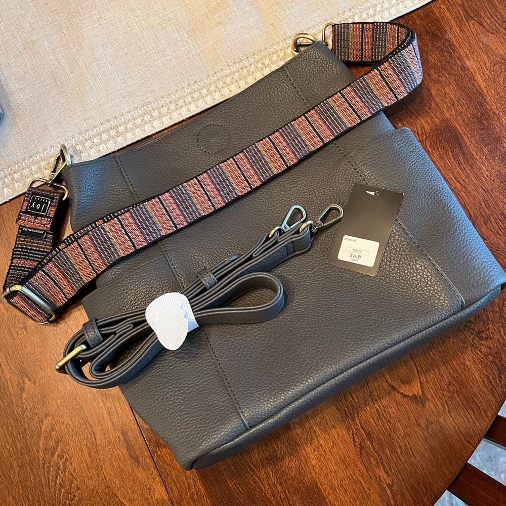 Joy Susan Kayleigh Side Pocket Bucket Bag 3-Pc Combo in Charcoal + Guitar Strap - Picture 5 of 16